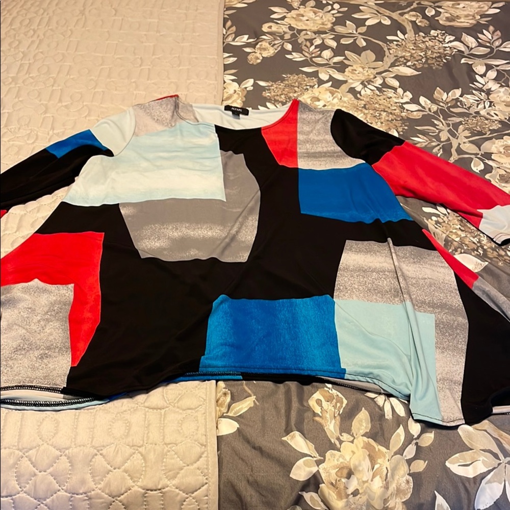Alfani Multicolor Geometric Tunic Top